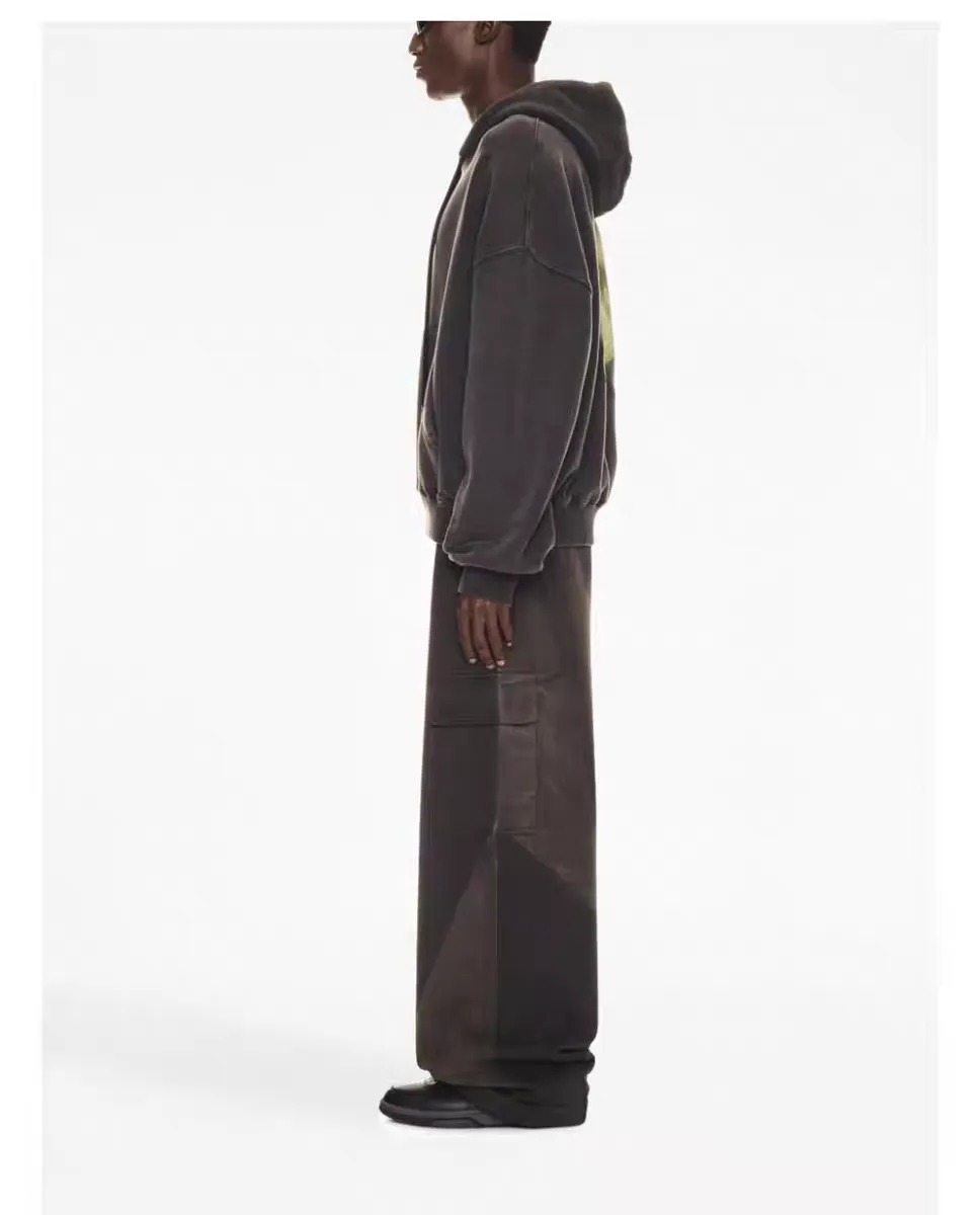 ♻️💯Upper body reference model picture❤️Top tested version OFF back light-up moon WHITE hooded sweatshirt OW jacket hoodie oversize same style for male and female couples stars As a street fashion art in the luxury ranks, off white has always attracted many fans with its classic logo and trendy creativity. Not only is it an understanding of fashion, off white also intuitively reflects ♻️environmental awareness in many works, and treats the world gently.  The kangaroo pocket adopts a special machine crimping process with externally shaped wiring. The brim of the hat is designed with threads, which is the first thing to look at when appraising.   The fabric is made of 480g terry cotton fabric with full drape.  Color: Black Size: XS-L P:430